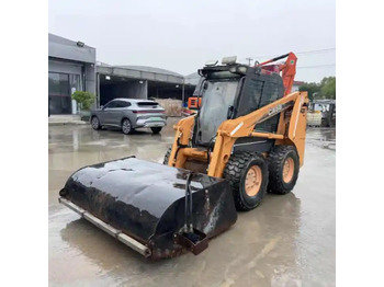 شيول صغير Original Second hand CASE skid steer loader 420 for sale compact skid steers loaders 440 430 420 in stock: صورة 2 شيول صغير Original Second hand CASE skid steer loader 420 for sale compact skid steers loaders 440 430 420 in stock: صورة 2