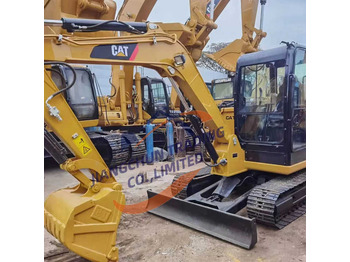 حفار زاحف CATERPILLAR 306E2