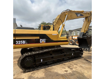 حفار زاحف CATERPILLAR 325BL