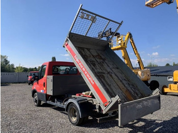 شاحنة قلاب IVECO Daily 35c13