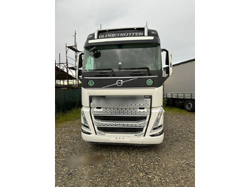 مقطورة السحب VOLVO FH 500