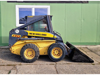 شيول صغير NEW HOLLAND