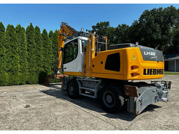 حفار ذو عجلات LIEBHERR LH 22 M