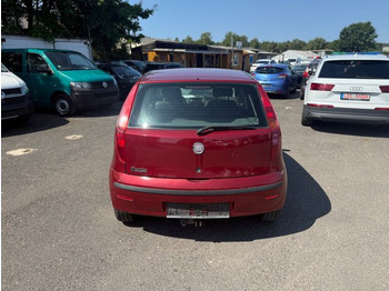 سيدان Fiat Punto Aktueller HU Motorschaden: صورة 5