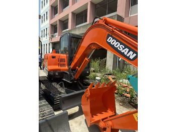 تأجير  Doosan DX60 Doosan DX60: صورة 2