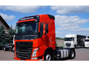 تأجير  Volvo FH 4 EURO 6 GLOBETROTTER NISKI PRZEBIEG PEŁEN SERWIS Volvo FH 4 EURO 6 GLOBETROTTER NISKI PRZEBIEG PEŁEN SERWIS: صورة 1