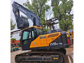 حفار زاحف Hyundai 220 LC-9S: صورة 4 حفار زاحف Hyundai 220 LC-9S: صورة 4