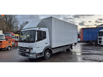 شاحنة بصندوق مغلق MERCEDES-BENZ