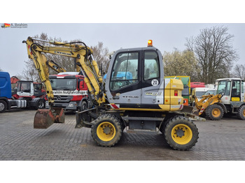 حفار ذو عجلات NEW HOLLAND
