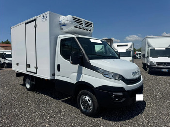 شاحنة توصيل مبردة IVECO Daily 35c18
