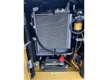 حفار زاحف للبيع  CATERPILLAR 305.5GC: صورة 5