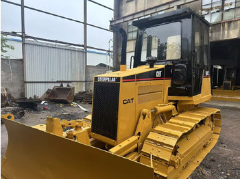 بلدوزر Caterpillar D4C: صورة 3