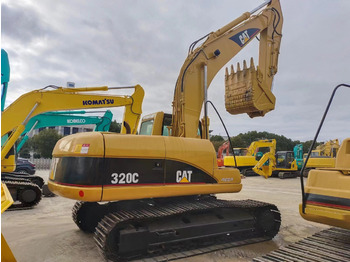 حفار زاحف CATERPILLAR 320C