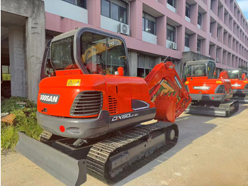حفار صغير DOOSAN DX60