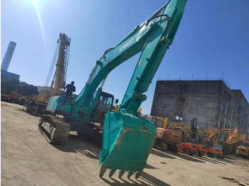 حفار زاحف KOBELCO