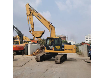 حفار زاحف KOMATSU PC200-7