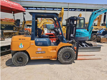 تأجير TOYOTA FD50 TOYOTA FD50: صورة 3