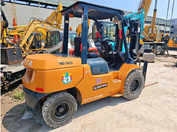 تأجير TOYOTA FD50 TOYOTA FD50: صورة 2