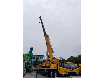 موبايل كرين XCMG QY75KC QY75K truck crane 75tons: صورة 4