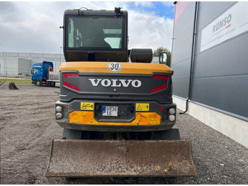 حفار ذو عجلات Volvo EW 60 E: صورة 3