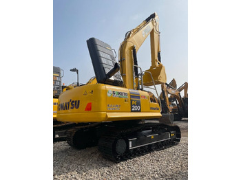حفار زاحف KOMATSU PC200