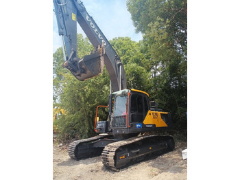 حفار زاحف VOLVO EC290