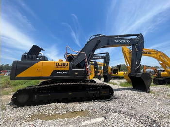 حفار زاحف VOLVO EC300