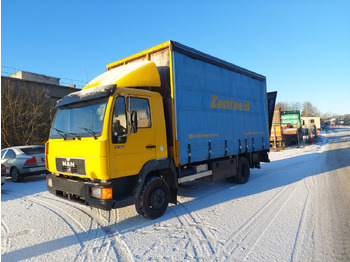 شاحنة ذات ستائر جانبية MAN: صورة 3