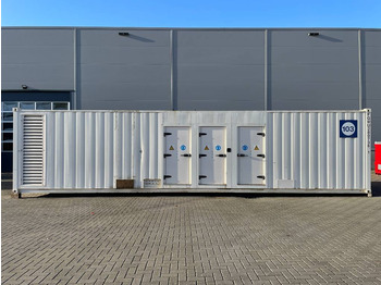 آلات الإنشاء