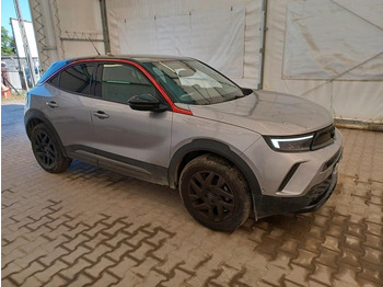 سيارة دفع رباعي OPEL
