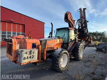 معدات حفر TAMROCK