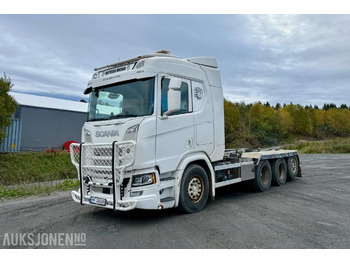 شاحنة برافعة خطافية SCANIA R 500