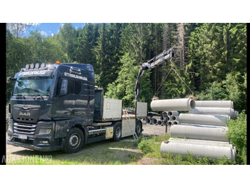 شاحنة برافعة خطافية MAN TGX