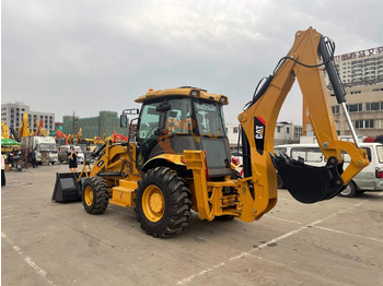 لودر ذو محراث خلفي/ باكهو CATERPILLAR 420F