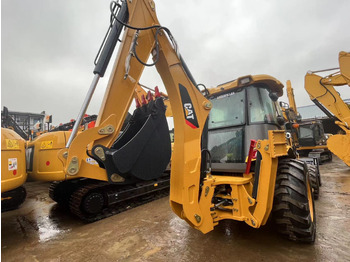 لودر ذو محراث خلفي/ باكهو CATERPILLAR 420F2