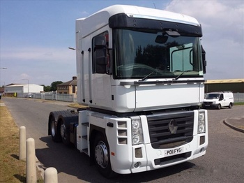 مقطورة السحب RENAULT Magnum