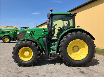 جرار John Deere 6210R AUTOPOWER: صورة 2