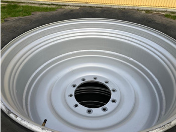 إطارات Trelleborg 710/75R42 TM900: صورة 3