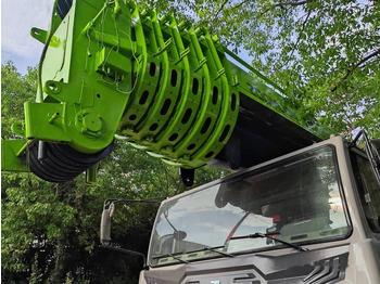 موبايل كرين Zoomlion ZTC2200V 220T 220ton: صورة 4 موبايل كرين Zoomlion ZTC2200V 220T 220ton: صورة 4