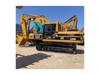 حفار زاحف CATERPILLAR 320B