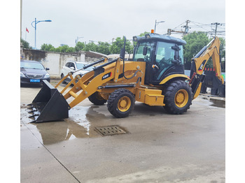 لودر ذو محراث خلفي/ باكهو CATERPILLAR 420F