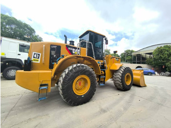 اللودر بعجل CATERPILLAR 950H