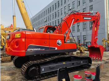 حفار زاحف DOOSAN DX225LC