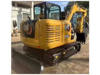 حفار زاحف CATERPILLAR 306E2