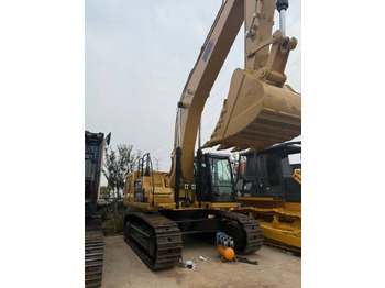 حفار زاحف CATERPILLAR 336