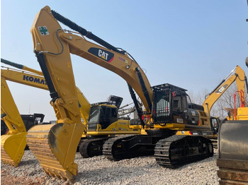 حفار زاحف CATERPILLAR 340
