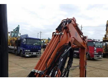 حفار صغير Hitachi 30: صورة 2