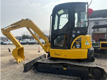 حفار صغير KOMATSU PC40