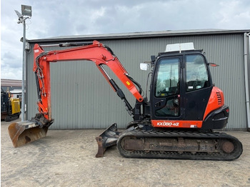 حفار صغير KUBOTA KX080