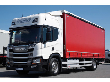 شاحنة ذات ستائر جانبية IVECO
